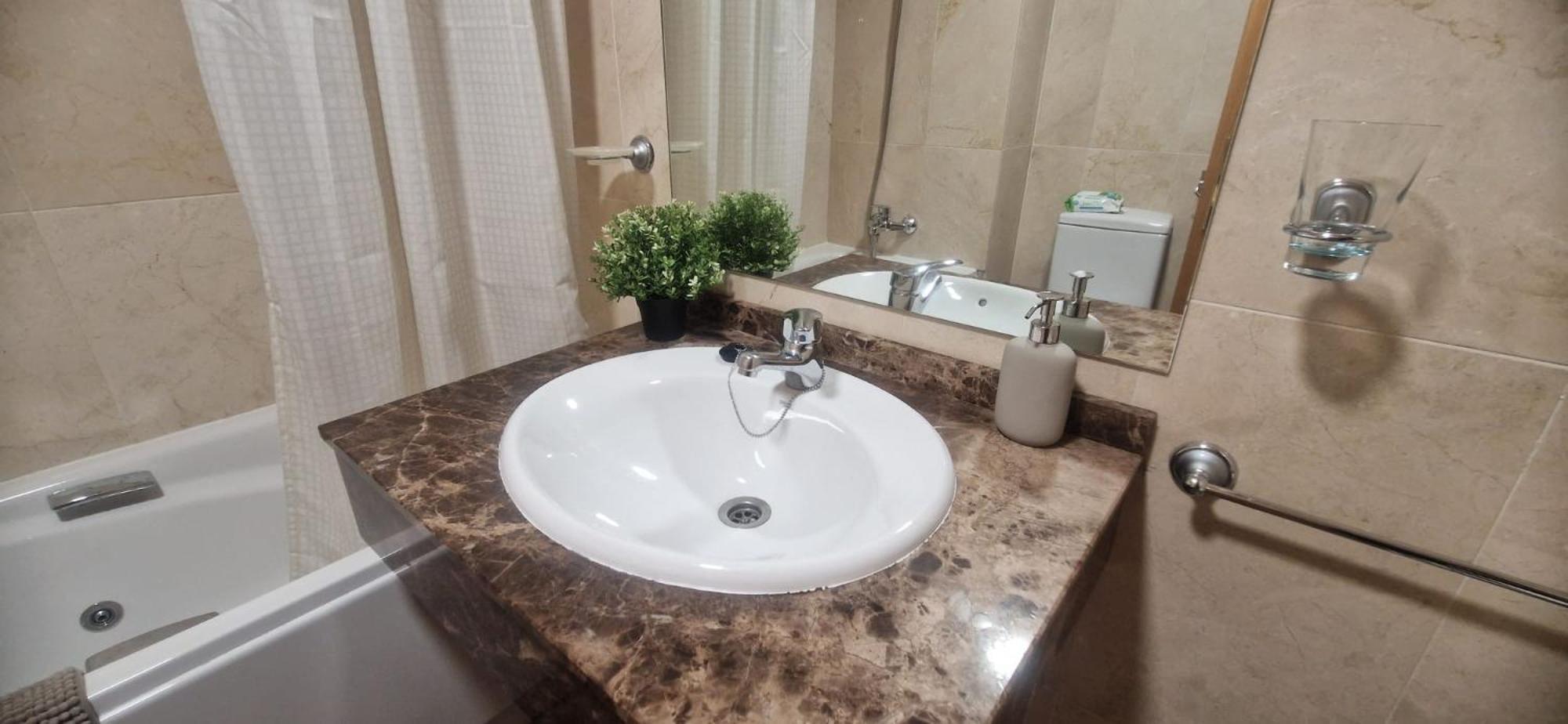 Apartment Aleda Puerto Playa - Parking Y Piscina Gratis Málaga