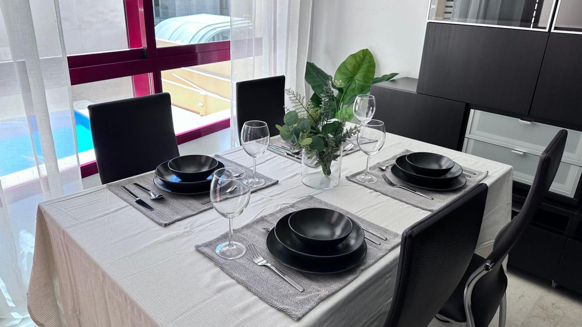 Aleda Puerto Playa - Parking Y Piscina Gratis * Málaga