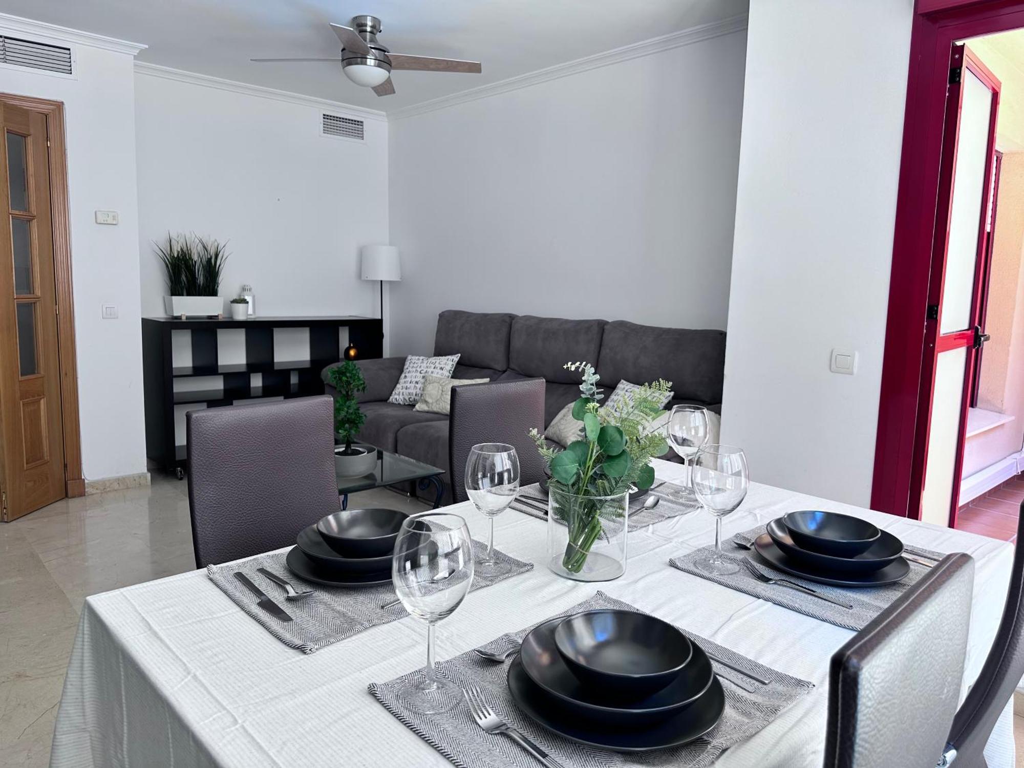 Aleda Puerto Playa - Parking Y Piscina Gratis Apartment Málaga